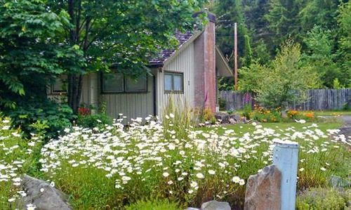 Mckenzie River Mountain Resort Sisters Exterior photo